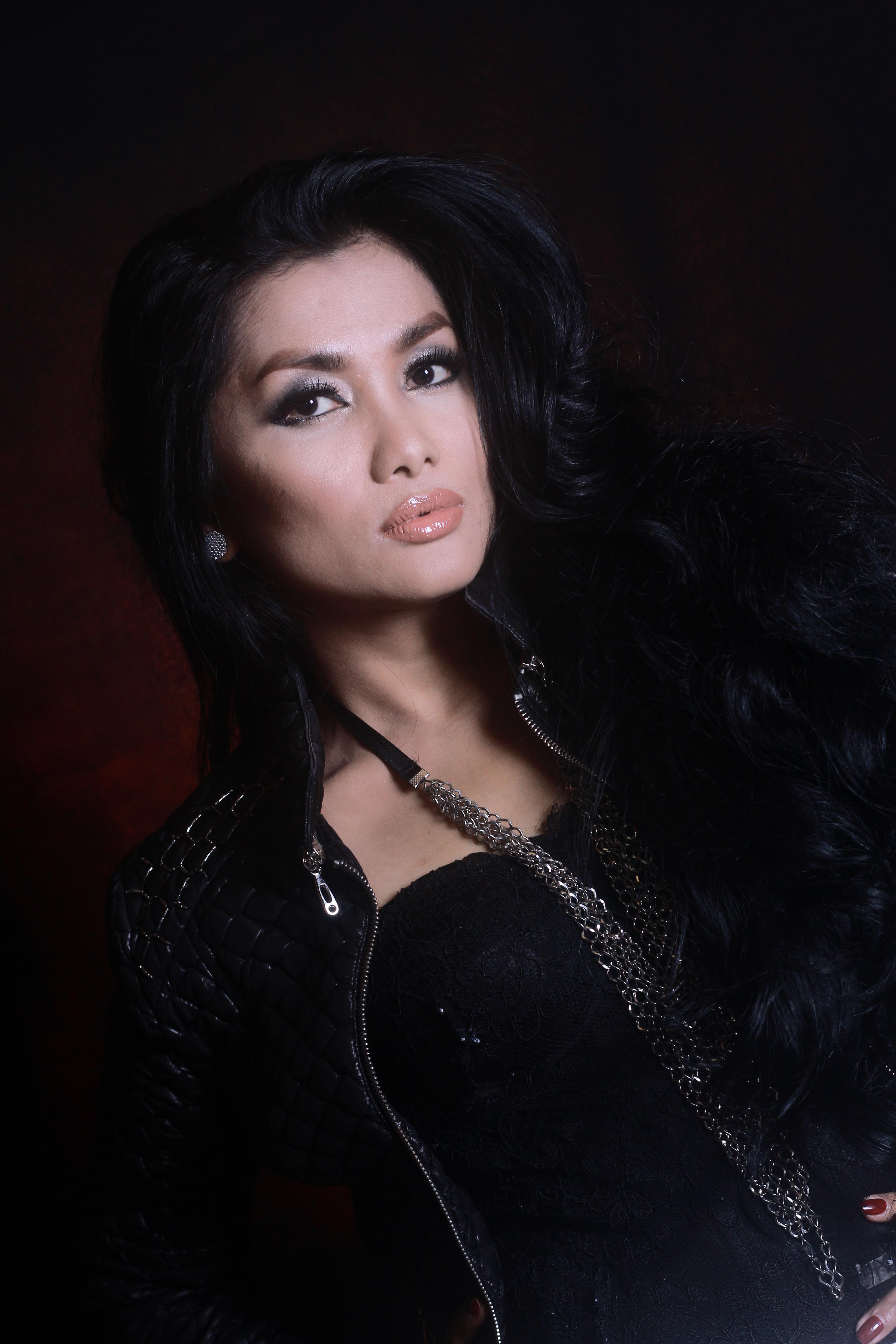 Ratna Anjani